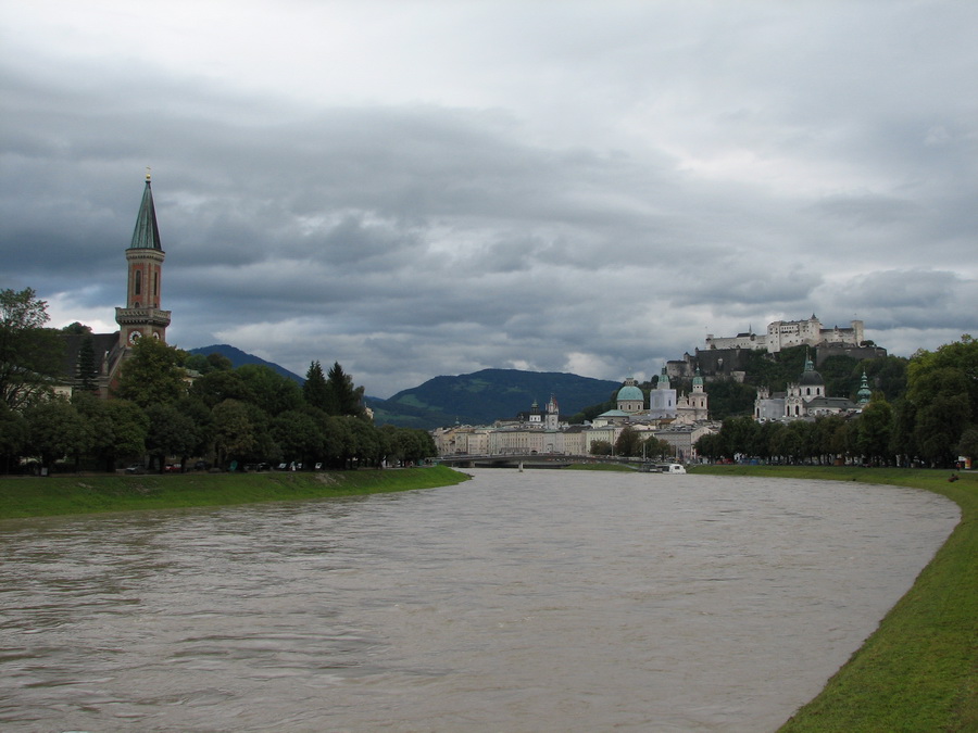 20070911_1635-001@Salzburg-u-Umg