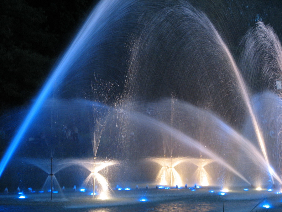 20070608_2218-002@HH-Planten_un_Blomen-Wasserspiele